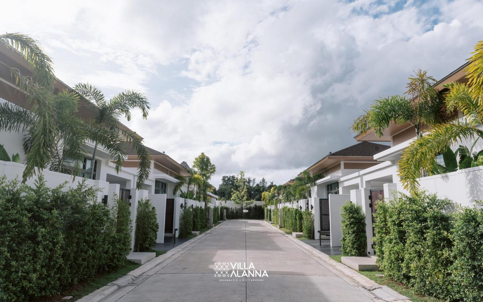 Villa Alanna Phuket Bang Tao Beach  Exterior photo