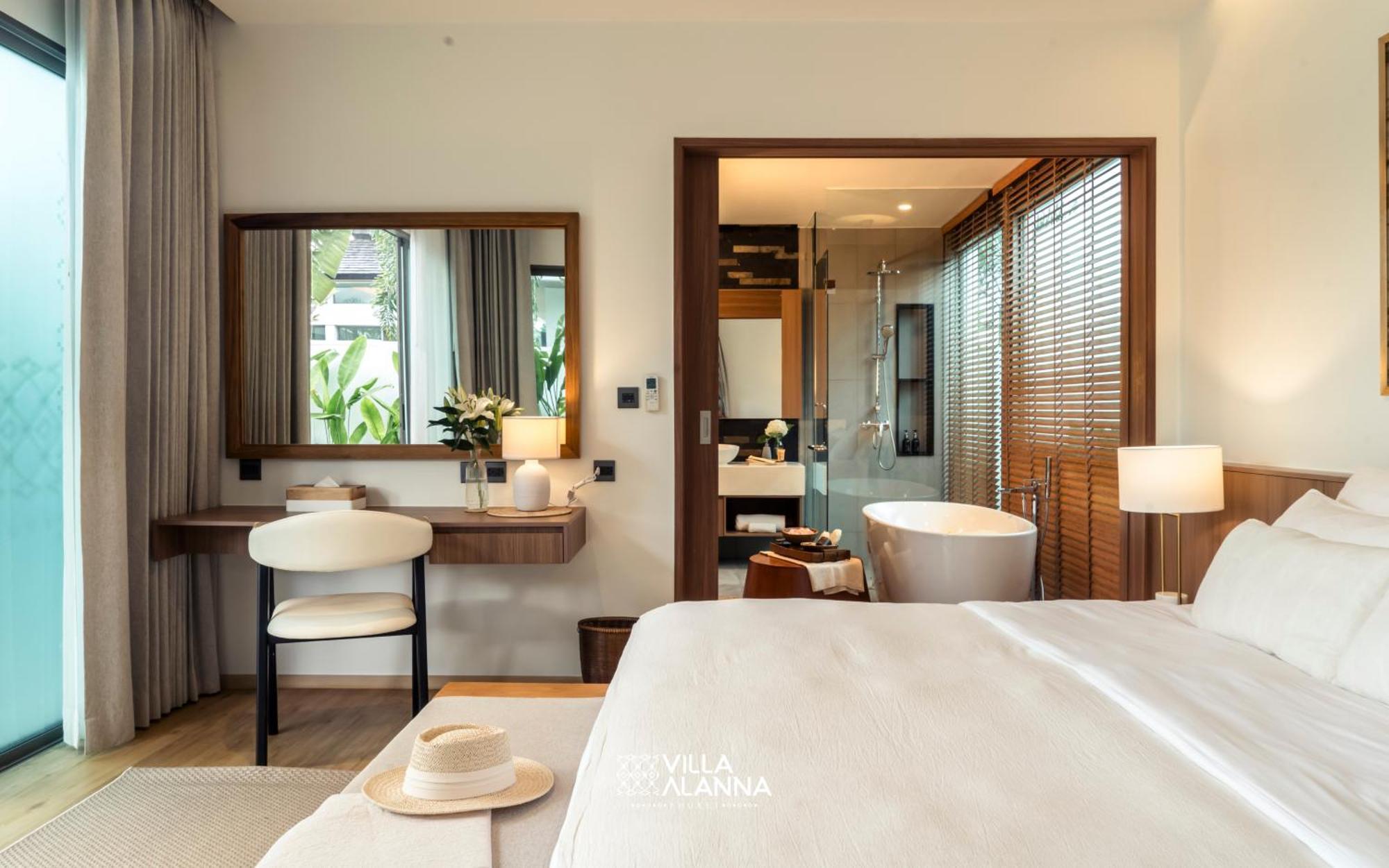 Villa Alanna Phuket Bang Tao Beach  Exterior photo